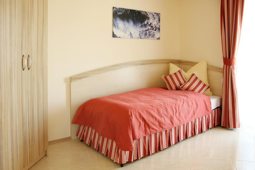 نيخوجة Villa Del Mar الغرفة الصورة